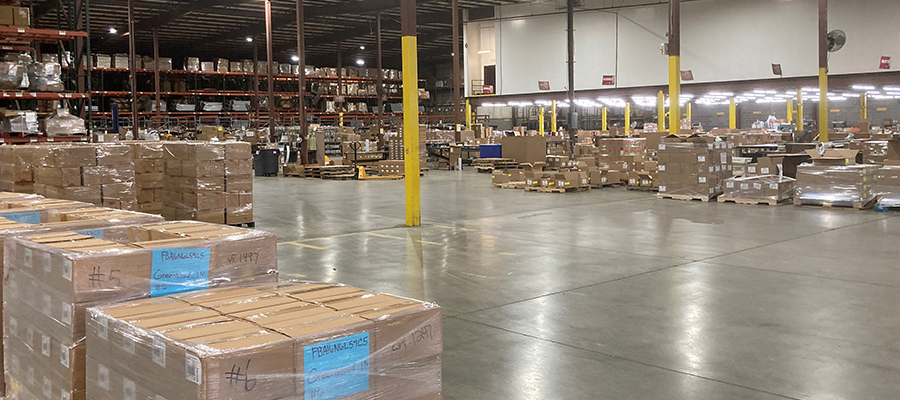 Large Warehouse With Inventory Storage